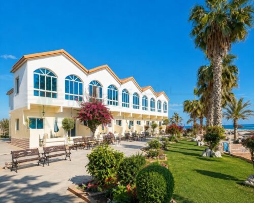 Sandy Beach Hotel_& _Resort (1)